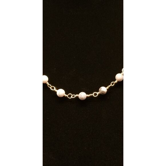 Handmade Agate Bead Chain Necklace – Gold Tone Wire Wrapped Natural Stone - Picture 4 of 5